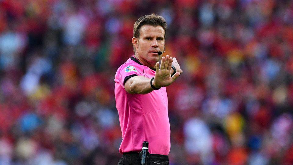 Відомий суддя завершить кар'єру після закінчення сезону