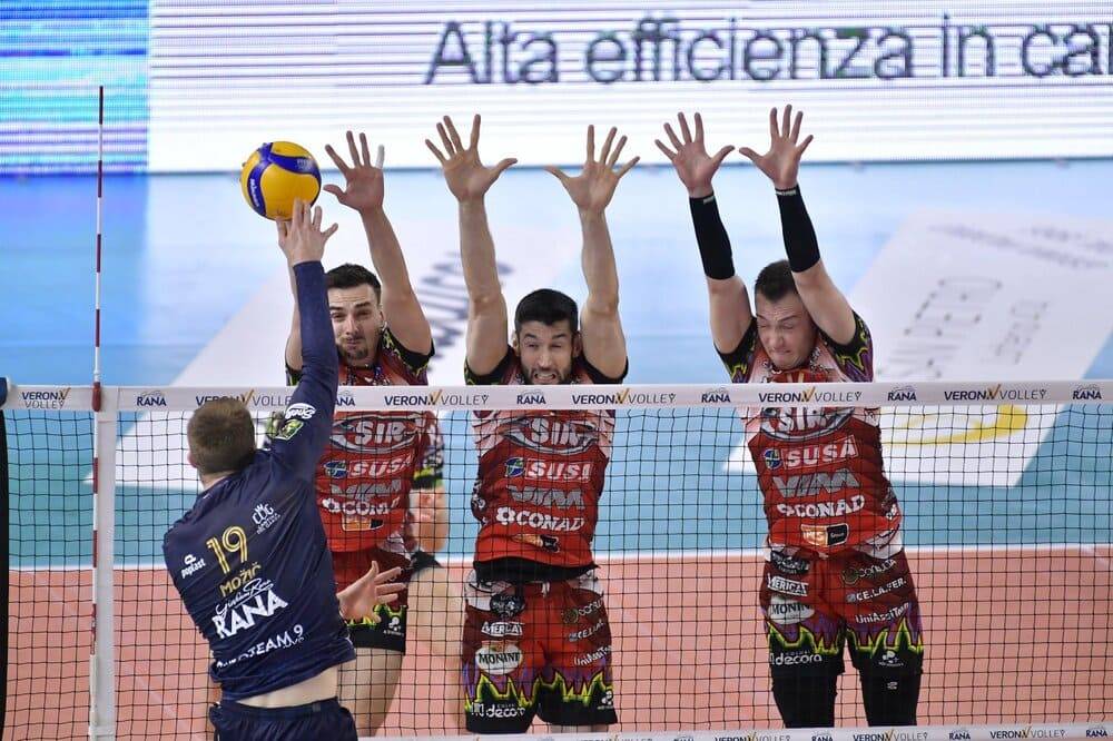 Плотницький з Перуджею виграли другий матч у чвертьфіналі чемпіонату Італії