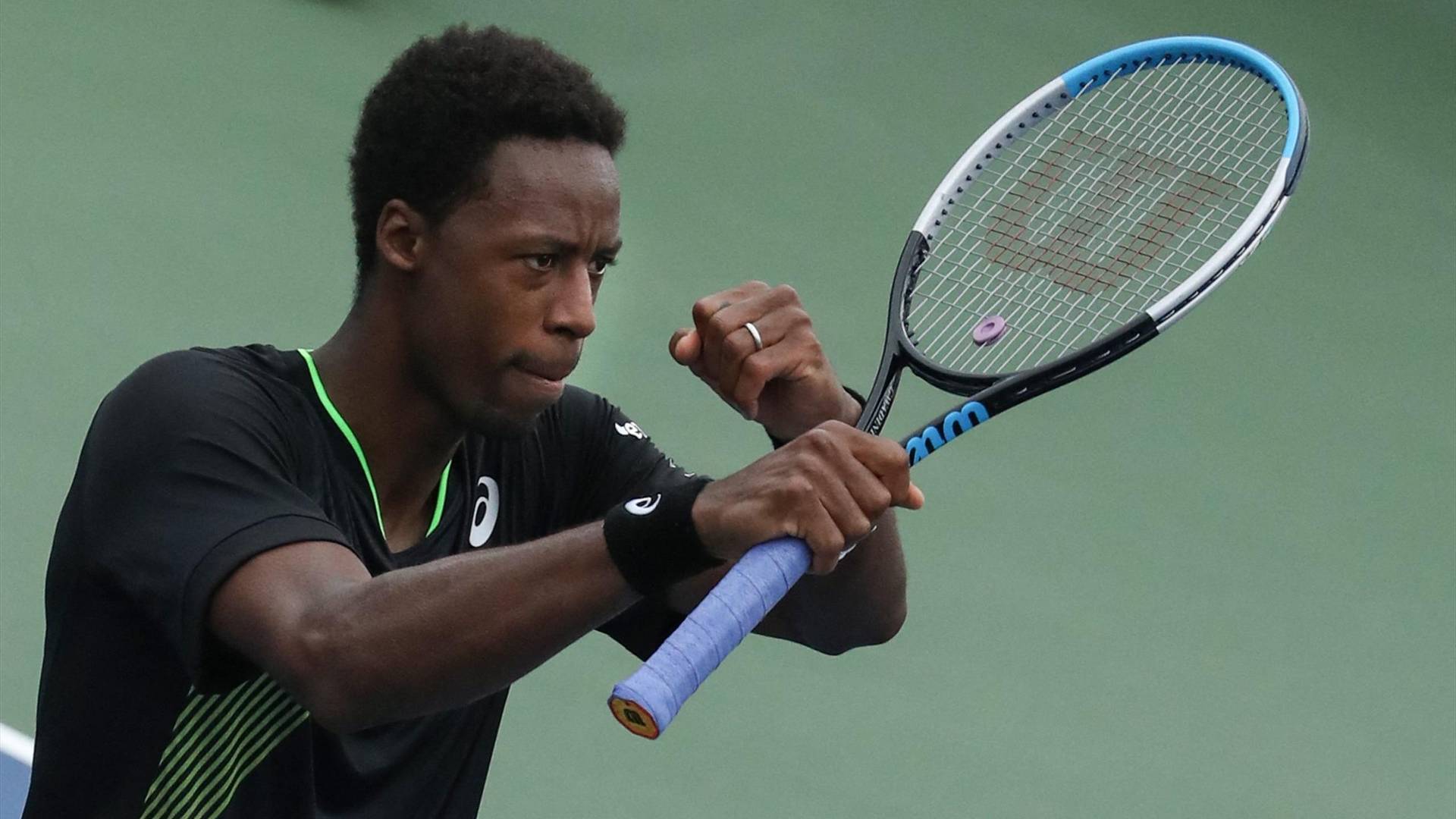 Монфіс не без проблем вийшов в третій раунд US Open