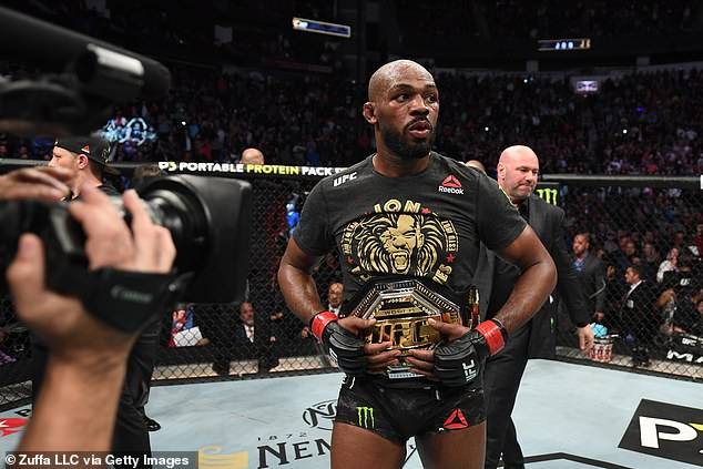 Джон Джонс назвал лучших бойцов в истории UFC