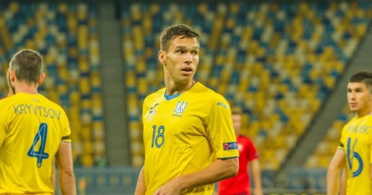 Украина лишилась защитника накануне матча с Англией