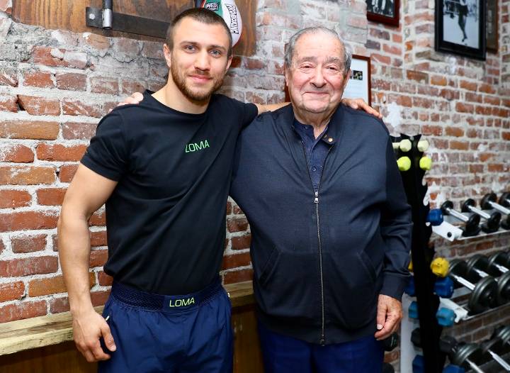 Бои Top Rank, в ростере которой находится Ломаченко, будут транслироваться на крупнейшем спортивном телеканале Великобритании