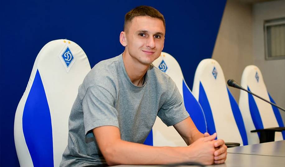 Переконав Луческу. Антюх підписав тривалий контракт з « Динамо »