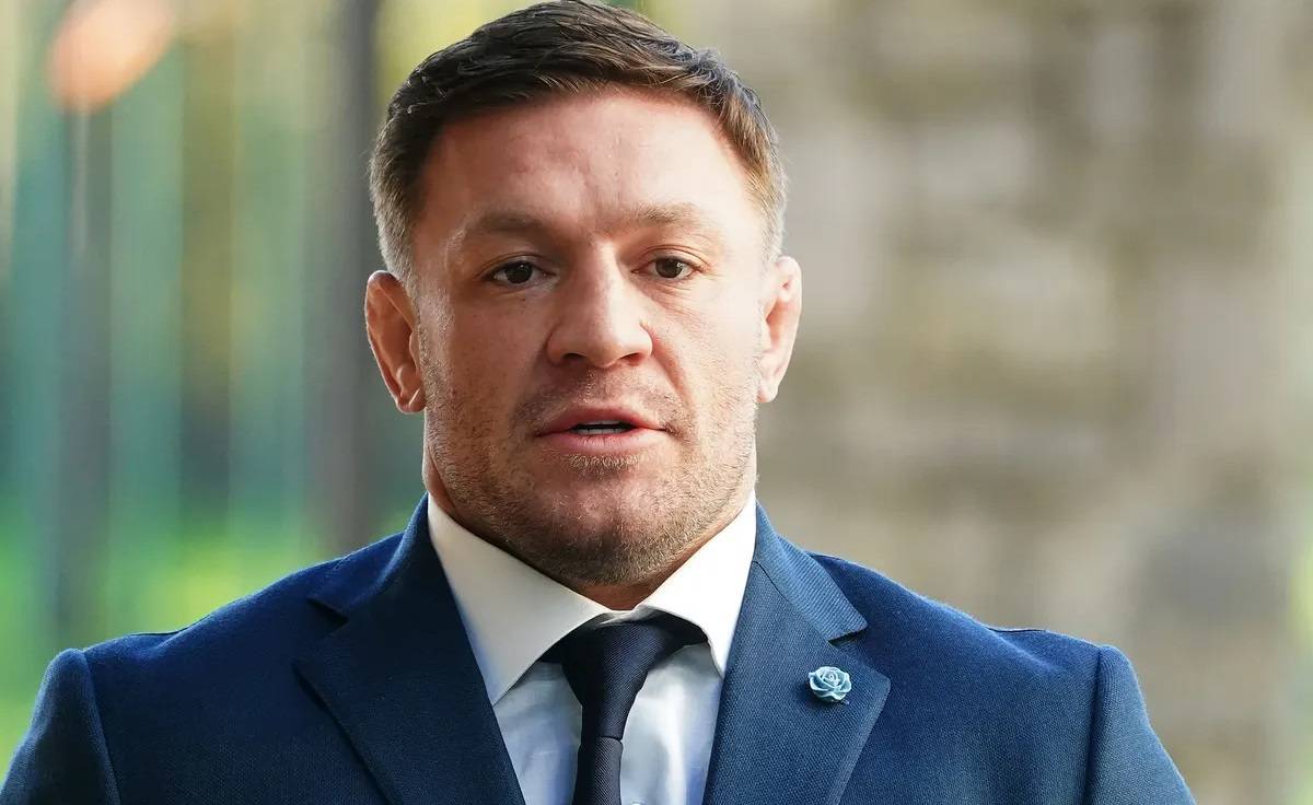Макгрегор про поєдинок Маск – Цукерберг: «У них багато грошей, але скільки коштують їхні слова?»
