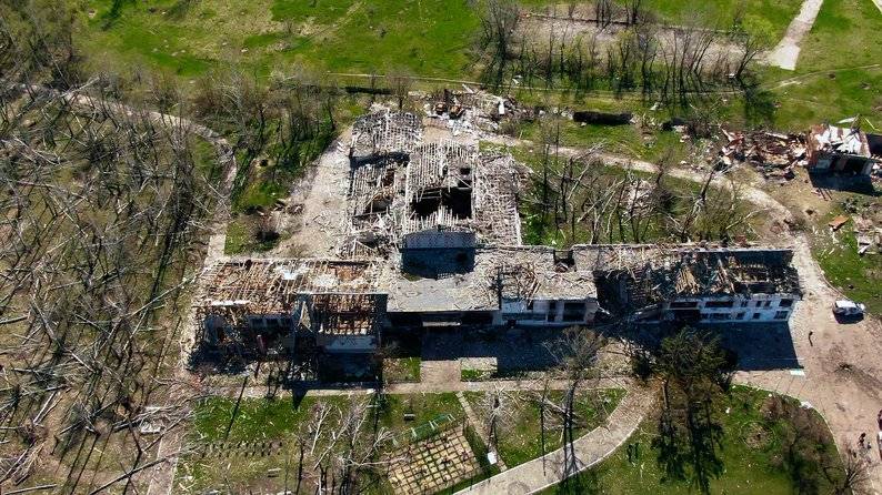 Благодійники хочуть допомогти розбомбленому біатлонному центру в Чернігові