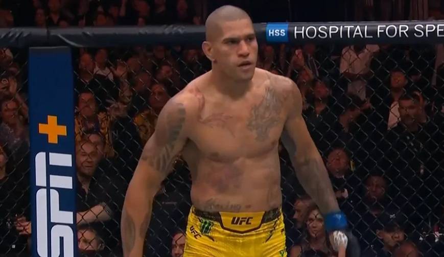 Перейра бажає взяти участь у UFC 300 та UFC 301
