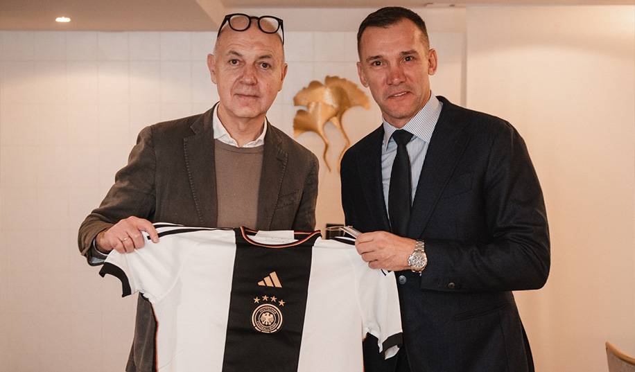 Шевченко прибув на перше засідання UEFA у новій ролі