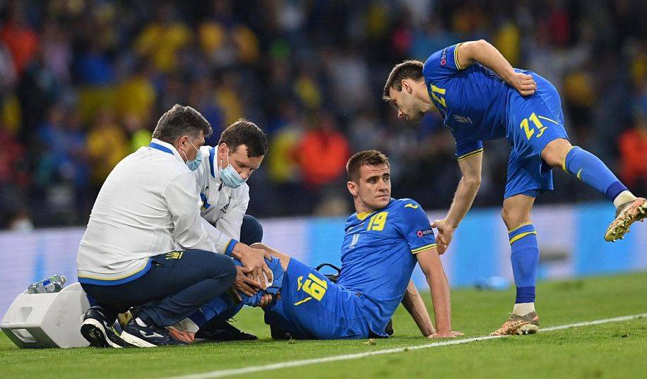 У UEFA висловилися з приводу видалення гравця, травмованого Беседина