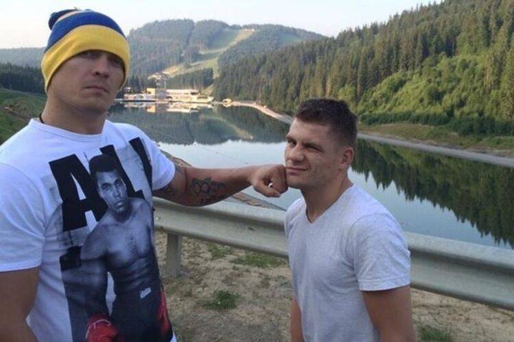 Беринчик: « На Олімпіаді-2012 Джошуа простягали і « приліпили » медаль. Усик розіб'є йому кабіну »