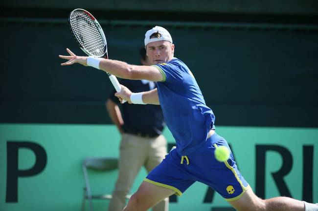 Марченко обыграл Стаховского в украинском дерби на кортах Германии