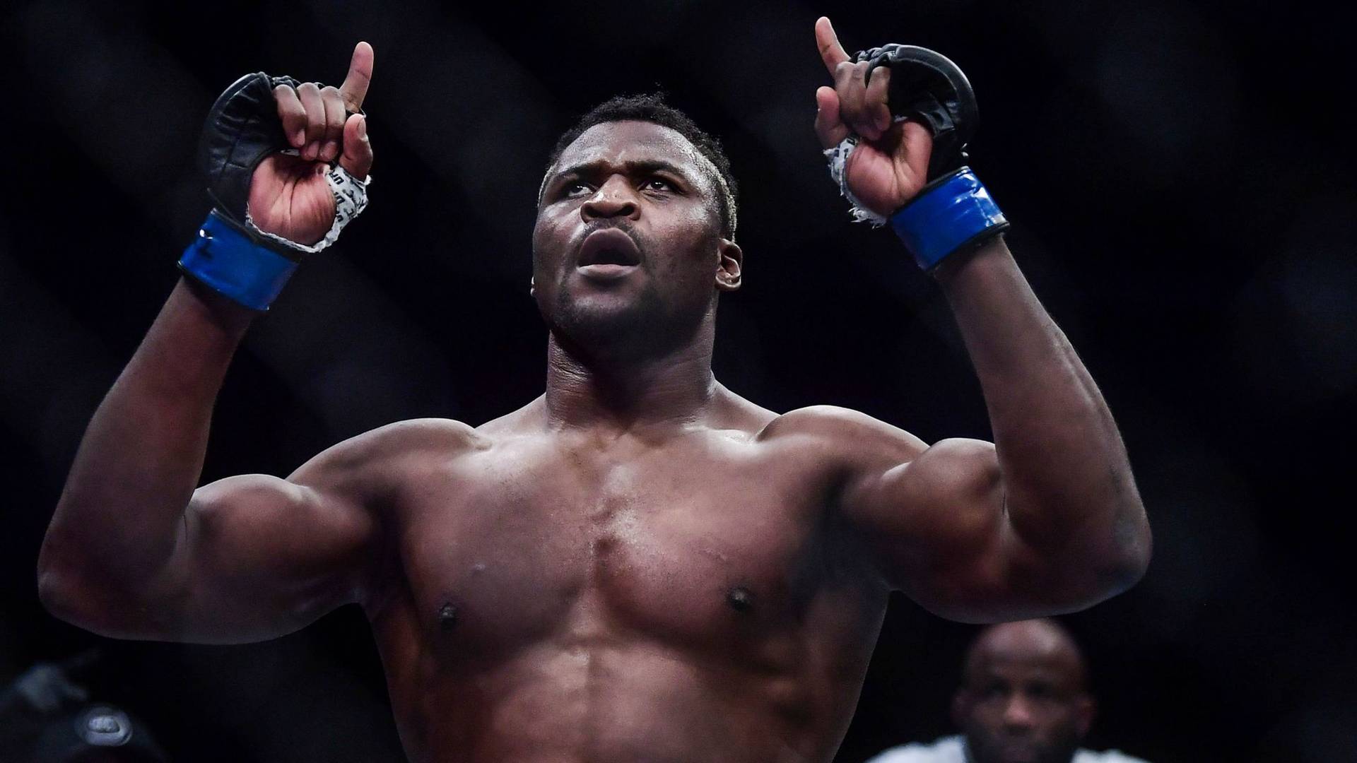 Нганну звинуватив главу UFC в спробах зірвати його бій з Ф'юрі