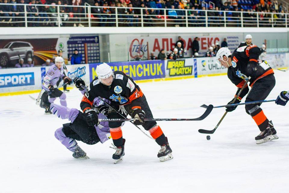 Дебютный гол Чердака и четыре очка Созонова помогли «Кременчугу» в пятый раз в сезоне разгромить «Ледяных Волков»