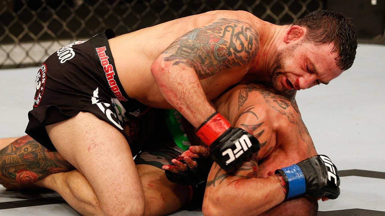 У этих парней огромное терпение. Топ-5 самых поздних финишей в истории UFC