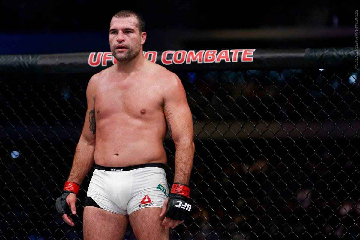 Легенда UFC зізнався, що бій з українцем Потєрєю стане для нього останнім