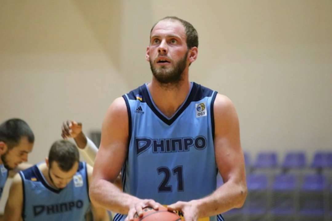 Капітан «Дніпра» про дискваліфікацію тренера: «Це перебір»