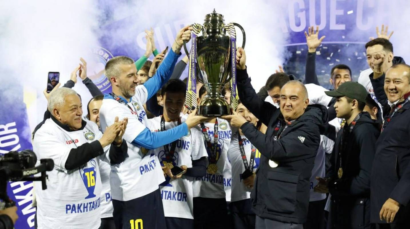Пахтакор Шацьких вдруге поспіль виграв чемпіонат Узбекистану