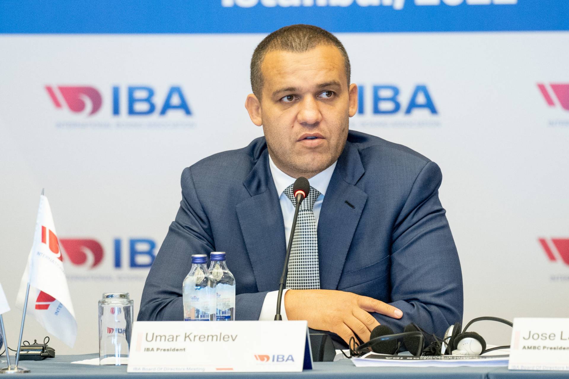 Рашист кремльов залишається президентом IBA