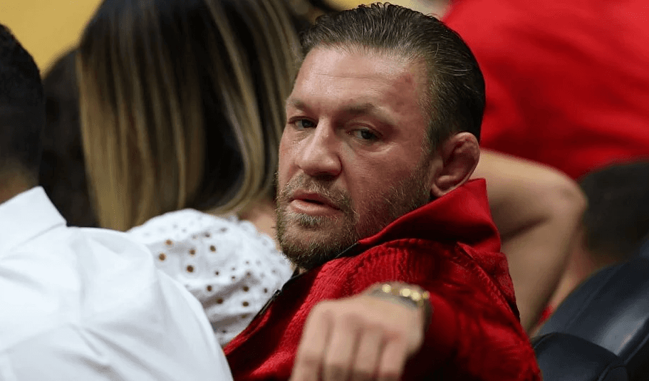 «Ты мог бы стать чемпионом UFC в полусреднем весе, но...». Макгрегор разнес Диаса за поражение в бою с Полом