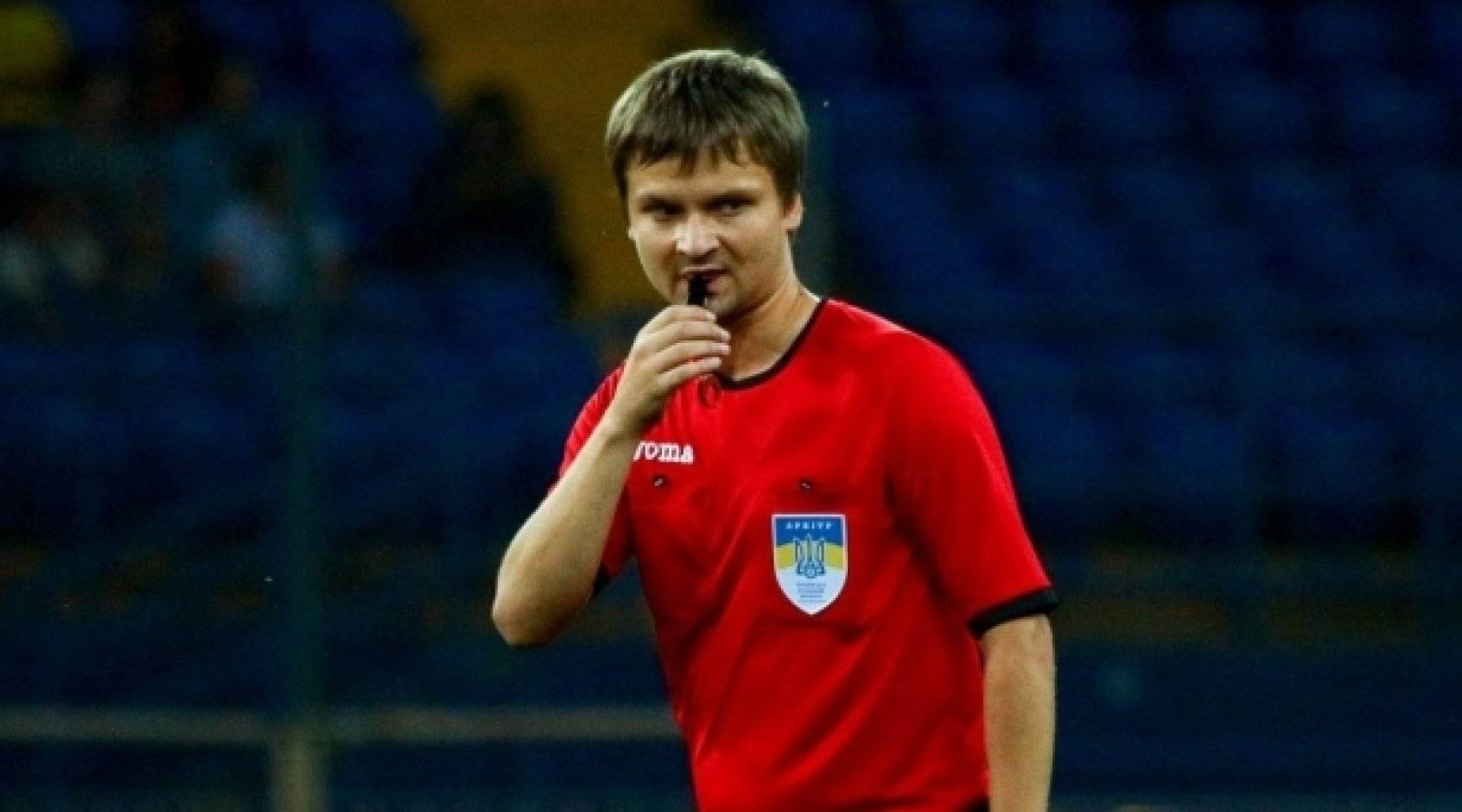 У матчі Першої ліги арбітр з відомої суддівської сім'ї поставив п'ять пенальті