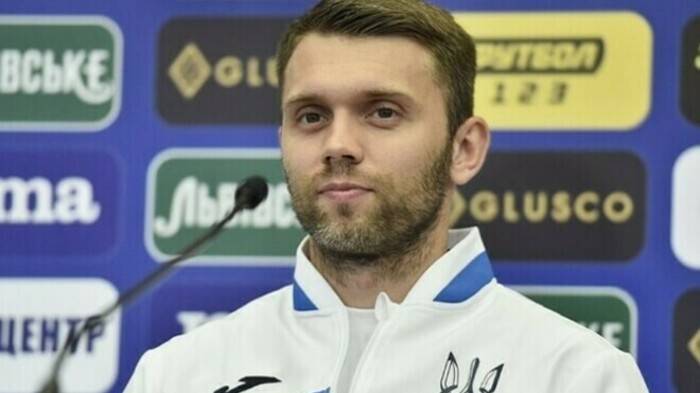 Караваєв: «Як наші воїни боронять країну, так і мі віддаватимемо всі сили на футбольному полі»