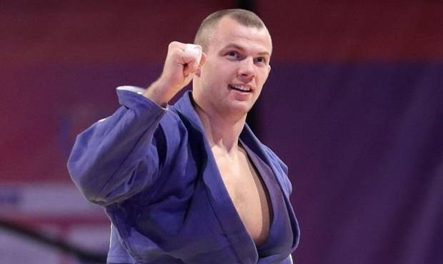 Чемпіон світу-2011: «Українська федерація самбо попросила відсторонити росію, але ніхто не підтримав. Я розумію, що всіх за яйця тримають»