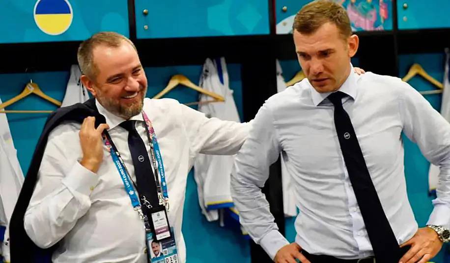 Павелко передав Шевченку величезну діру в бюджеті УАФ