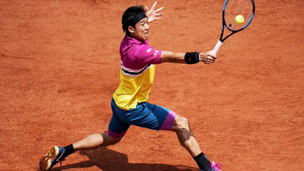 Нишикори проиграл первый сет, но затем обыграл Тсонга во втором круге Roland Garros