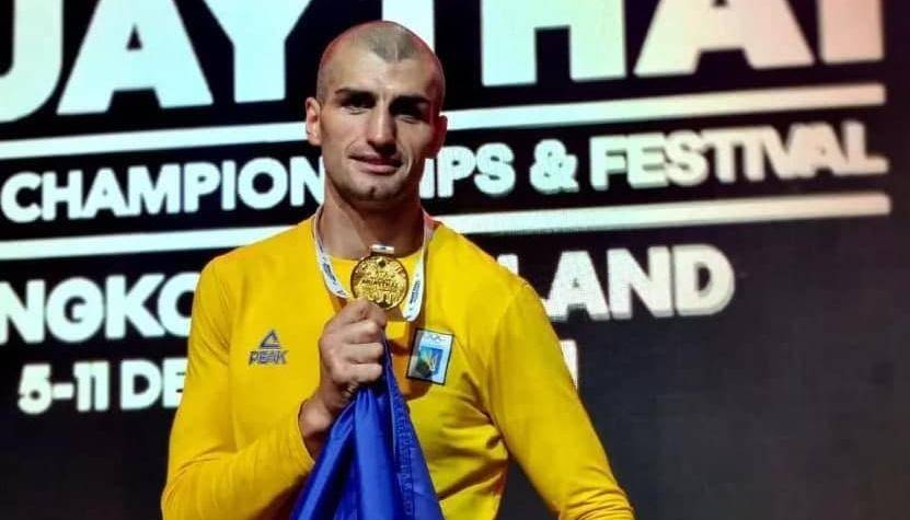Дворазовий чемпіон Всесвітніх ігор тренує членів добровольчого батальйону