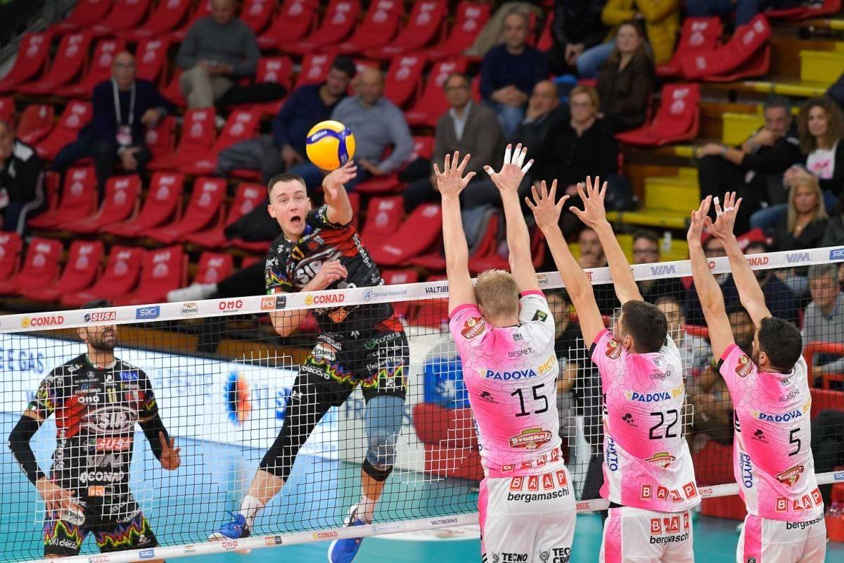 Капітан збірної України став гравцем місяця чемпіонату Італії