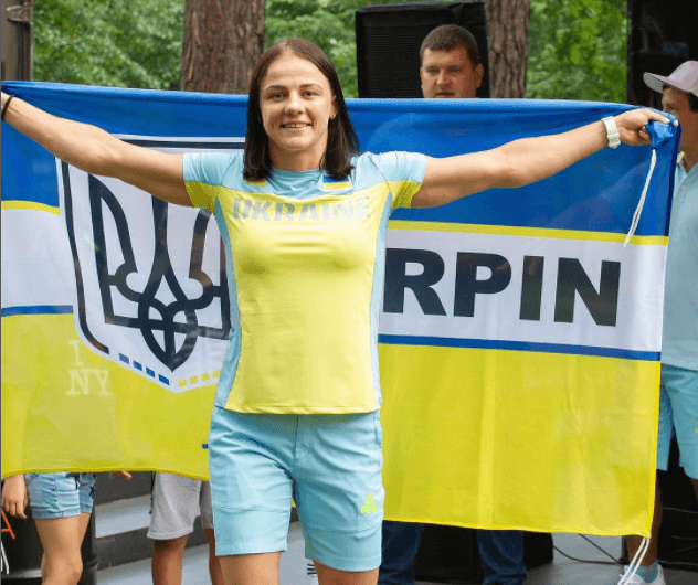 Орки ракетами і танками прогнали з дому українську призерку Олімпіади