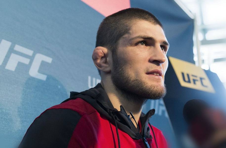 Нурмагомедов оплатит штрафы членов своей команды