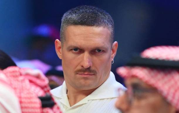 Усик жестко ответил хейтерам