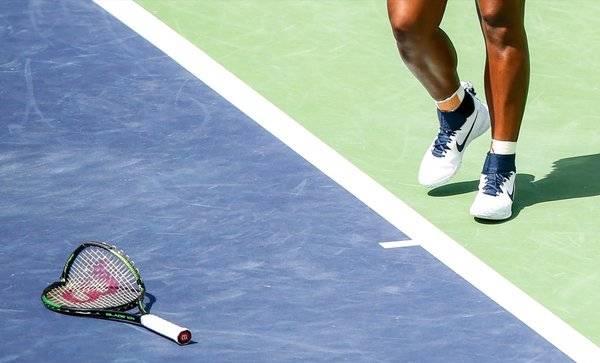 Основатель аукциона Goldin: «Стоимость сломанной ракетки Серены Уильямс составит минимум 10 000 долларов»