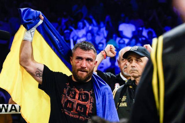 Шелестюк назвав найсильнішого бійця у дивізіоні Берінчика та Ломаченка