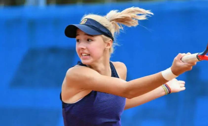 Известно, когда Соболева сыграет перенесенный матч в квалификации Australian Open-2025