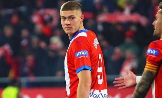 Довбик оформив хет-трик за Жирону у грі із Севільєю