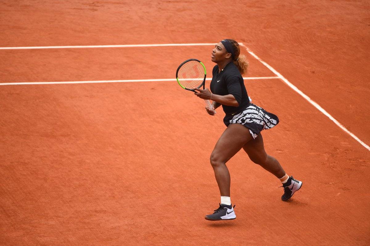Серена Уильямс отдала свой сопернице лишь пять геймов во втором круге Roland Garros