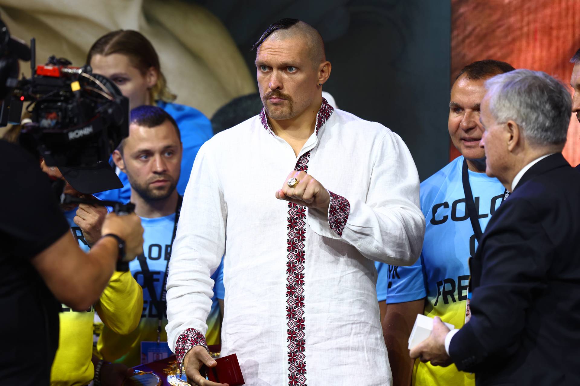 Усик: «Коли мене почали хейтити за якісь висловлювання по Криму, то я на це дивився з випробуванням»