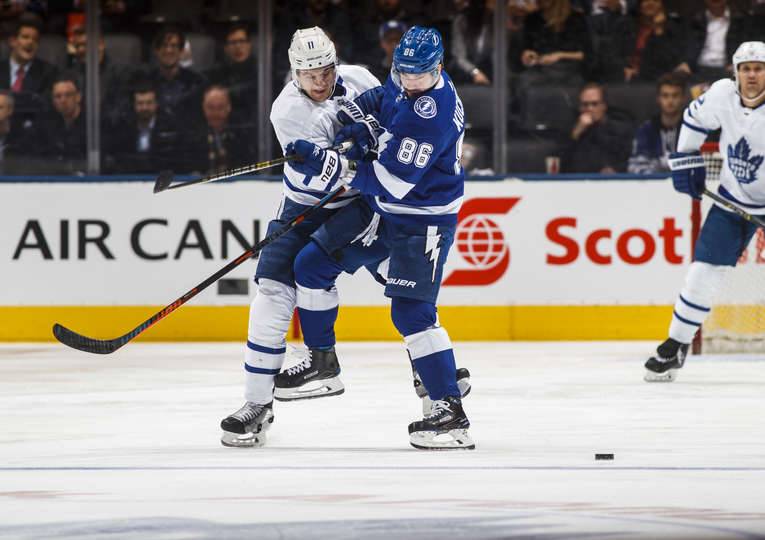 «Тампа» разделалась с «Торонто», «Сан-Хосе» всухую обыграл «Миннесоту»