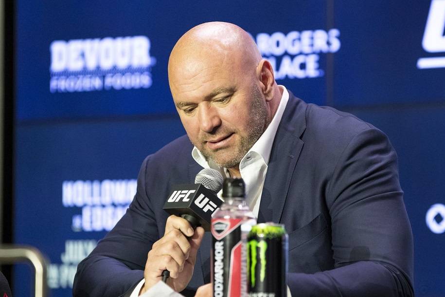 Уайт оскорбил Ковингтона после полученных угроз