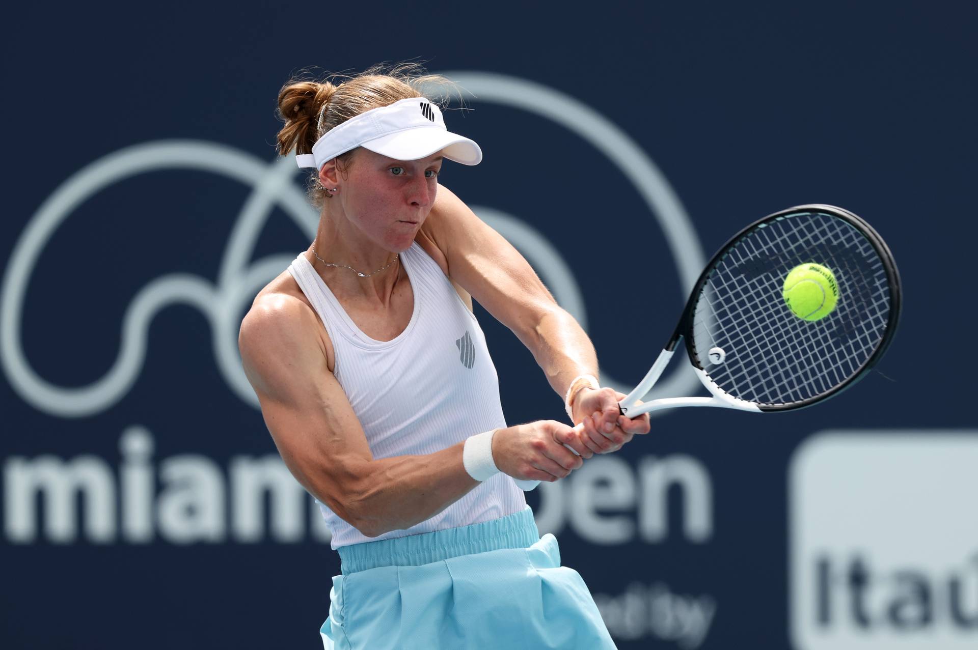 російська тенісистка самсонова: «90% українських гравців зі мною не вітаються. Спорт і політика повинні бути розділені»