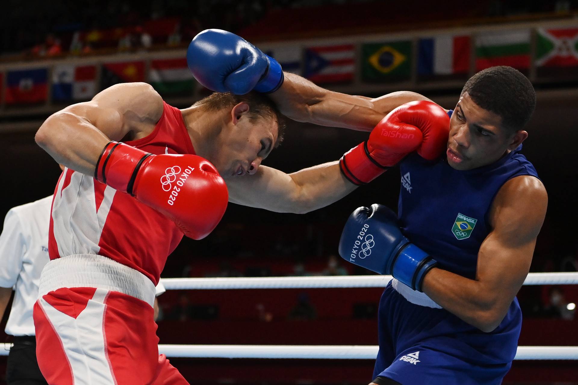 Кривдник Хижняка на Олімпіаді-2020 здобув чергову перемогу в професіоналах
