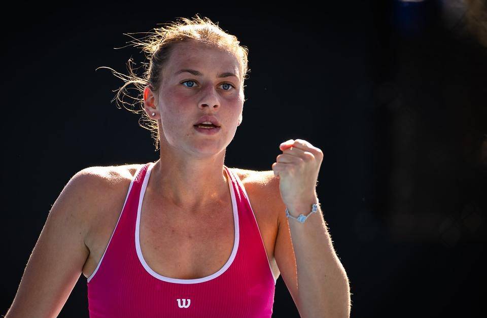 Відео найкращих моментів перемоги Костюк у третьому колі Australian Open
