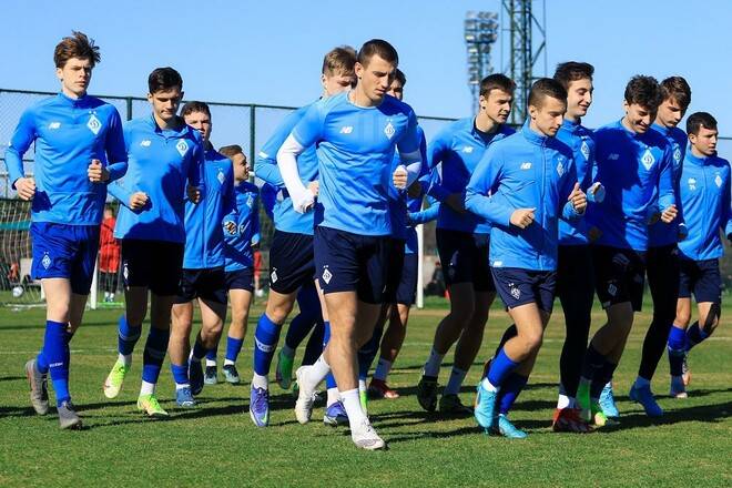 Став відомий склад «Динамо» U-19 на матч ЛЧ з «Депортіво»
