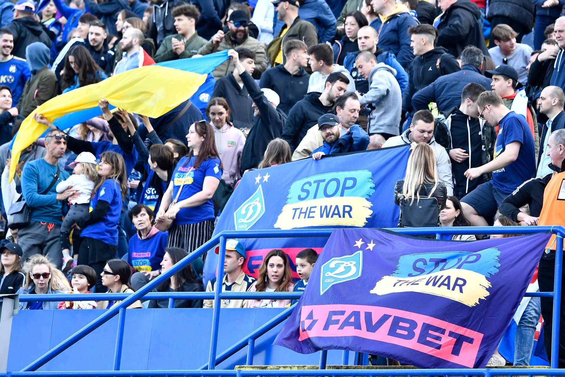 Залишитися в грі: Як FAVBET підтримує український футбол під час війни