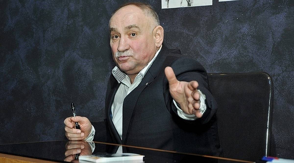 «Головне, що у нас врешті-решт з’явилася команда на футбольному полі». Експерт – про гру України проти Словаччини