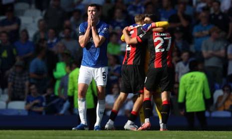 Забарний та Миколенко стали учасниками епічної перестрілки Евертона та Борнмута