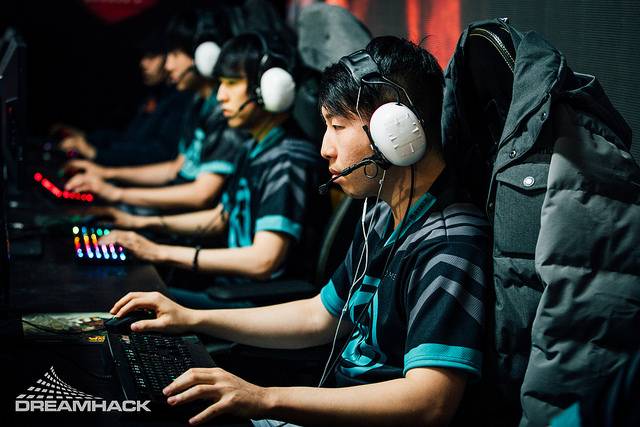 Dota 2. Velo стал игроком Geek Fam