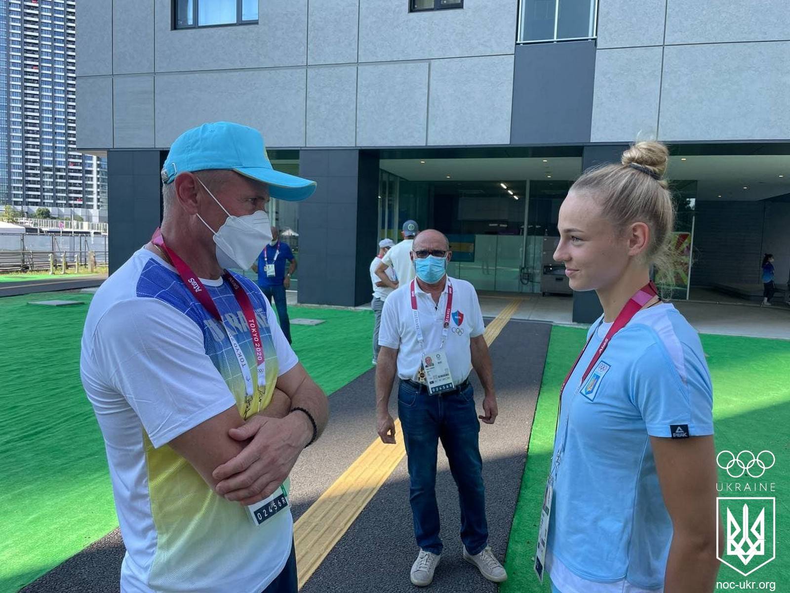 Бубка і Белоддед зробили спільну пробіжку по Олімпійському селом Токіо
