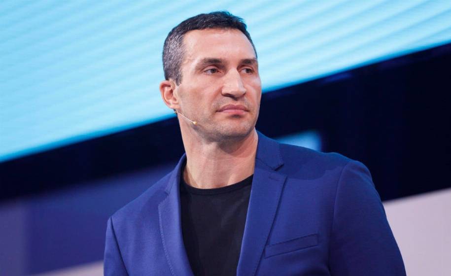 Владимир Кличко продемонстрировал навыки верховой езды